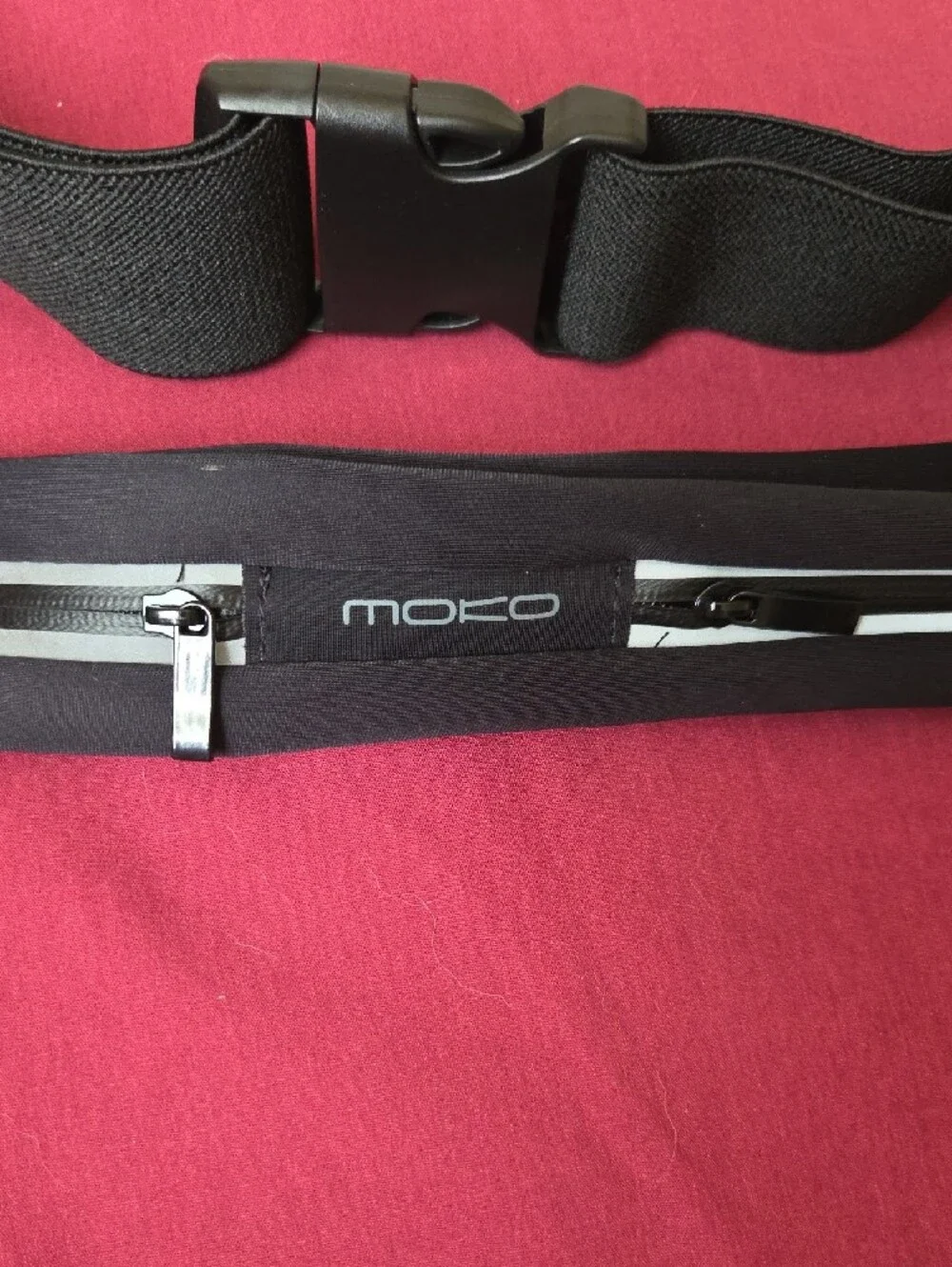 MoKo Black Reflective Running Belt with Zip Pocket and Adjustable Strap